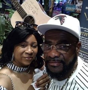 Meet your Posher, Sidney